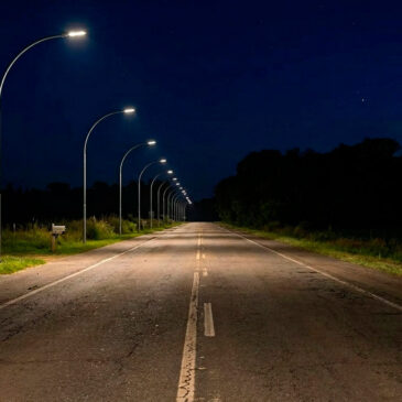 Qual a Altura Ideal de um Poste de Iluminação?